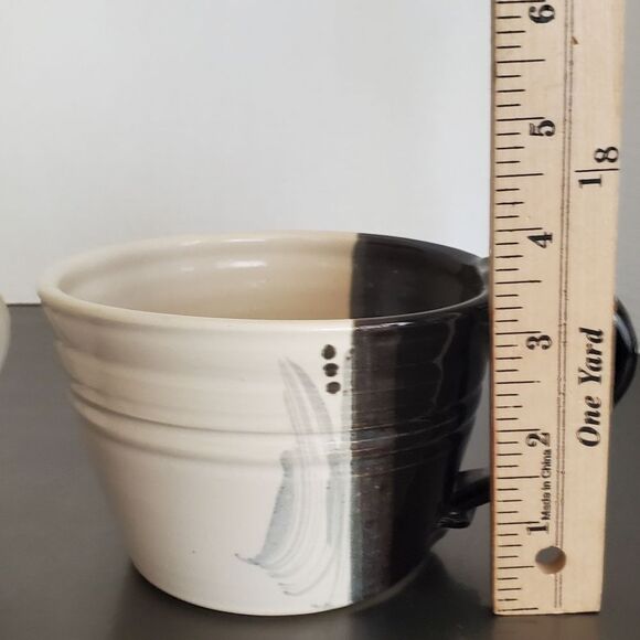 Studio Art Pottery Oversized Ceramic Coffee Mugs Black White Artist Signed - Picture 10 of 12